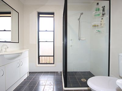 2 Pyramus Way, Tanilba Bay