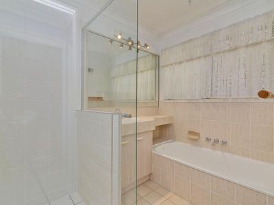 94 Passerine Drive, Rochedale South