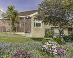 390 Argyle Drive, Kingston
