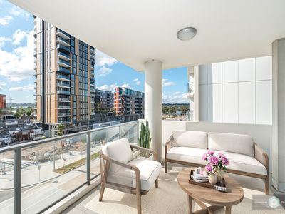 504 / 51 Hill Road, Wentworth Point