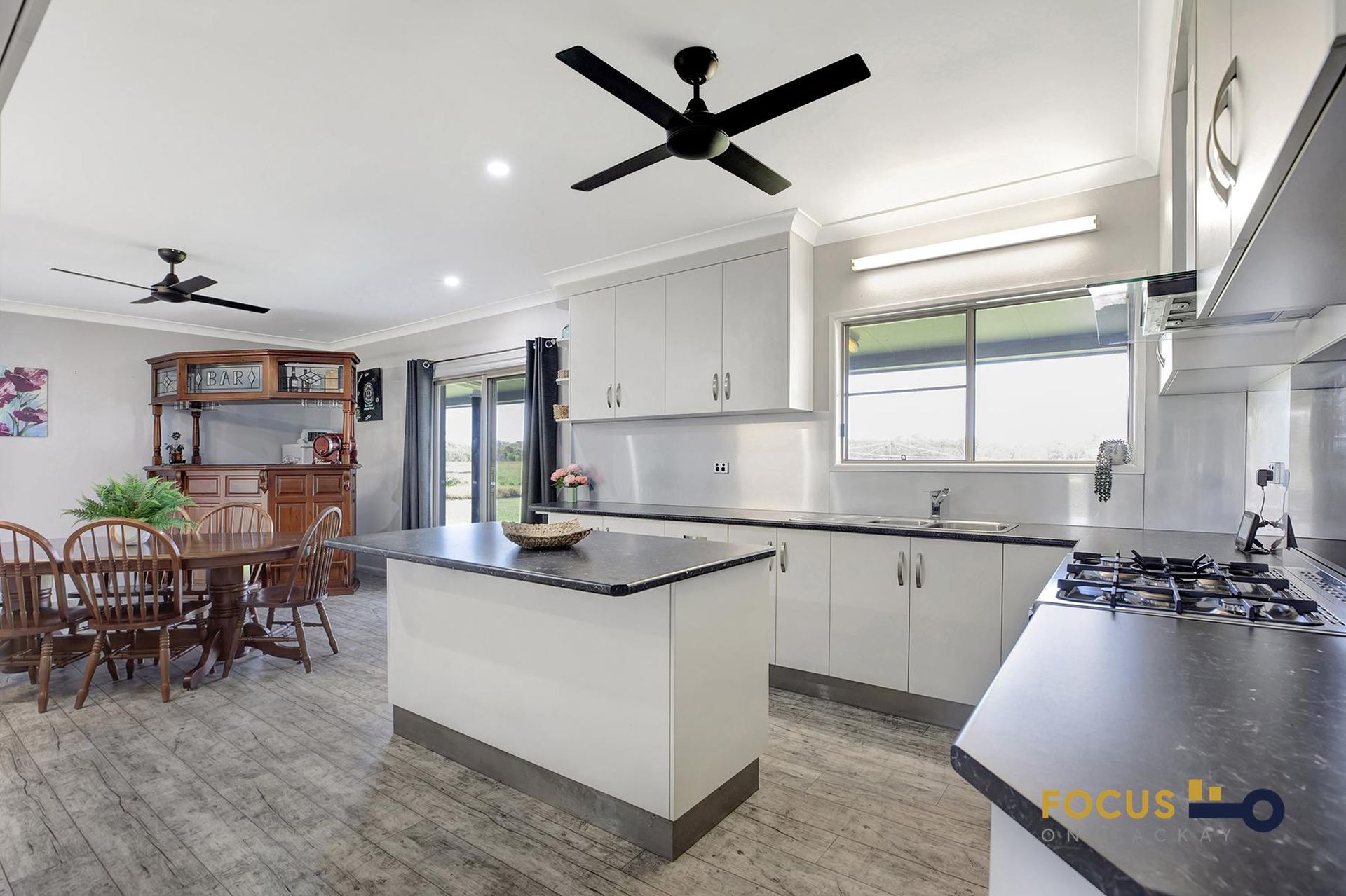 12 Mooreland St, Bakers Creek