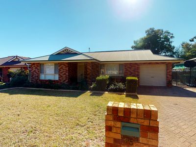 35 Jacqueline Drive, Dubbo