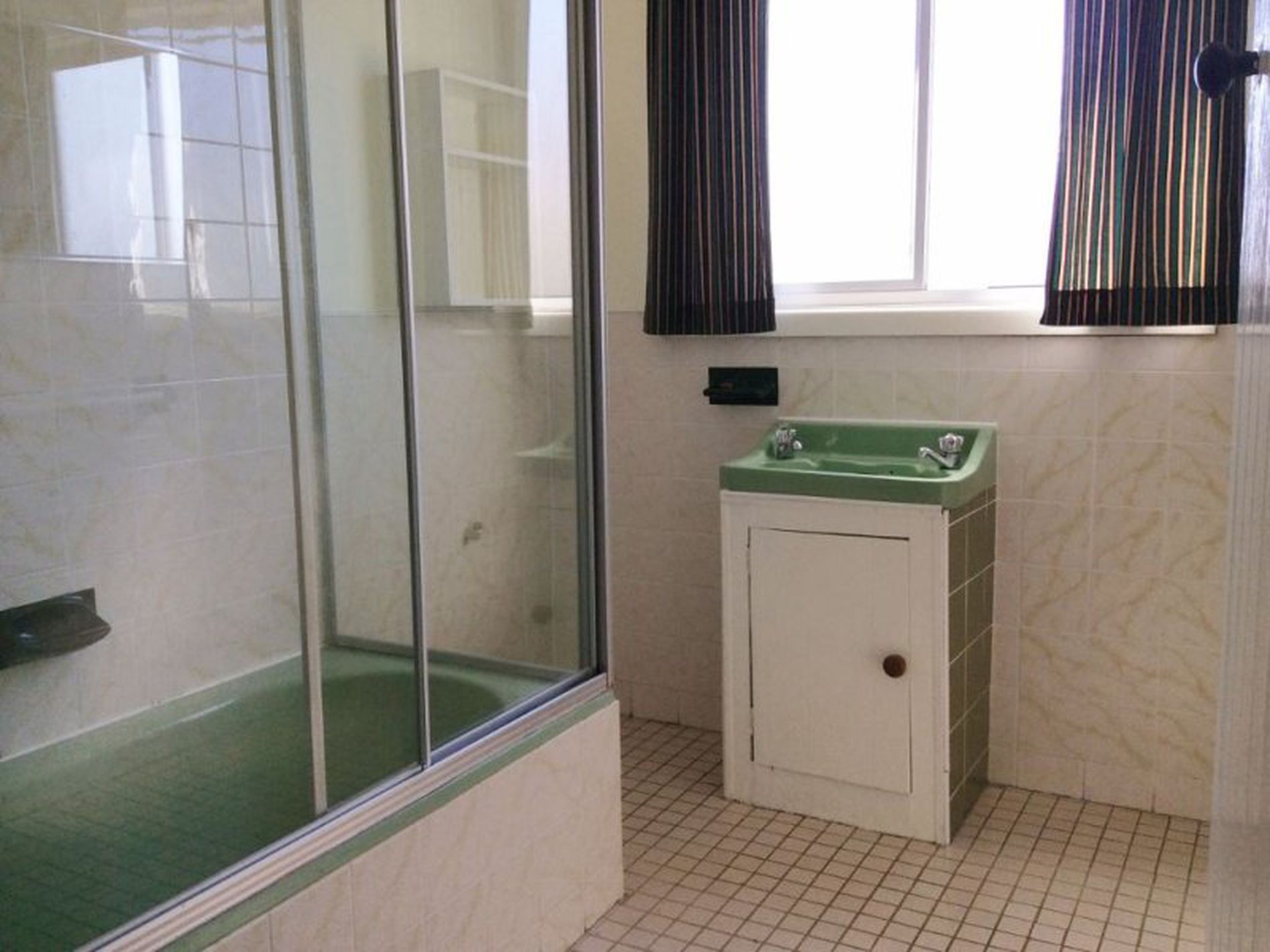 27 Powell Avenue, Ulladulla