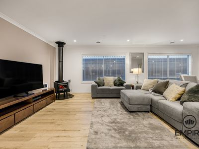 31 Kershope View, Clyde North