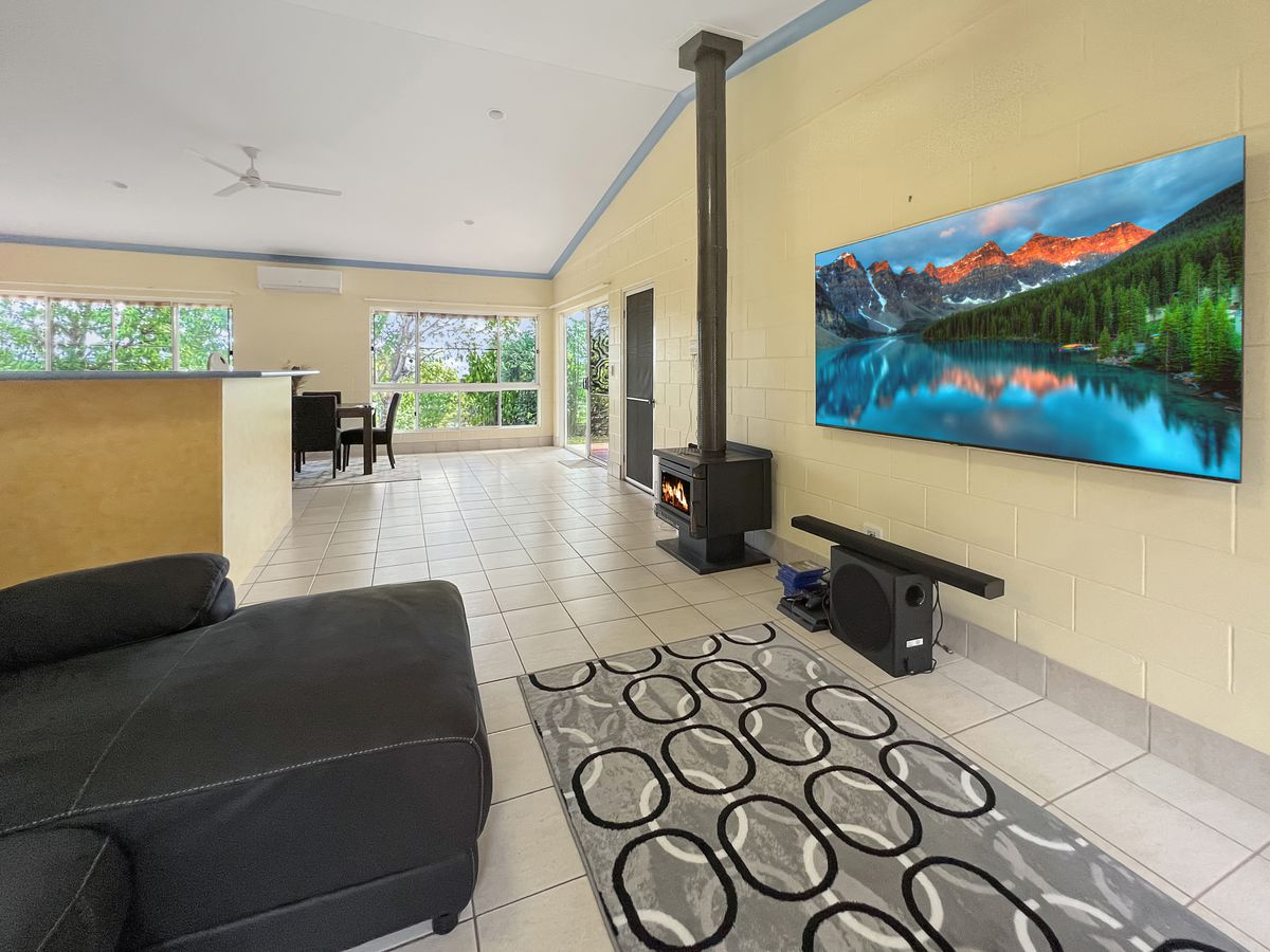 7 Fox Close, Barrine