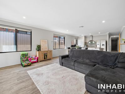 33 Heartwood Boulevard, Whitby