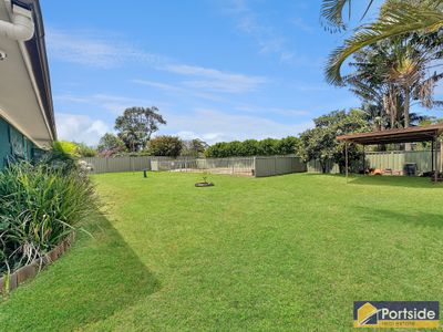 44 Clemenceau Crescent, Tanilba Bay