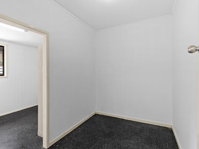 2 Thirteenth Avenue, Kedron