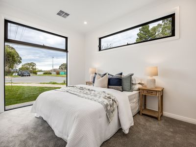 2a Auriel Way, Valley View