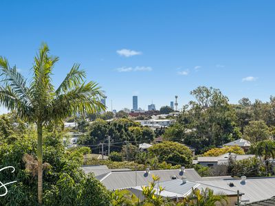 14 Moorland Street, Moorooka