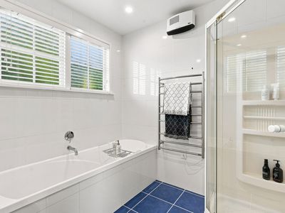 199 Chelsea View Drive, Chatswood