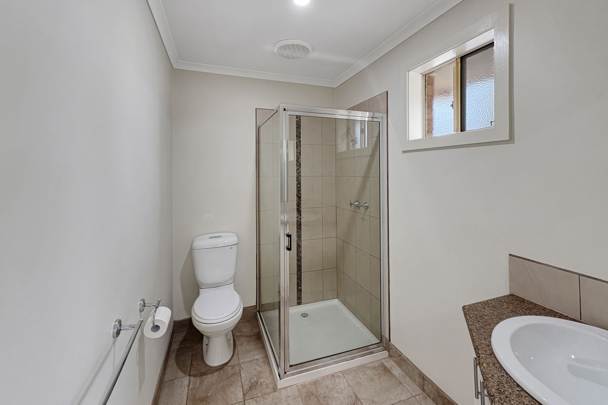 1 / 3 Bellview Court, Mansfield