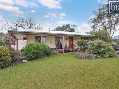 14 Jude St, Howlong