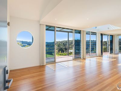 16 Treetops Street, Narooma