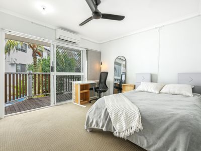 10 / 18-20  Adair Street, Yorkeys Knob
