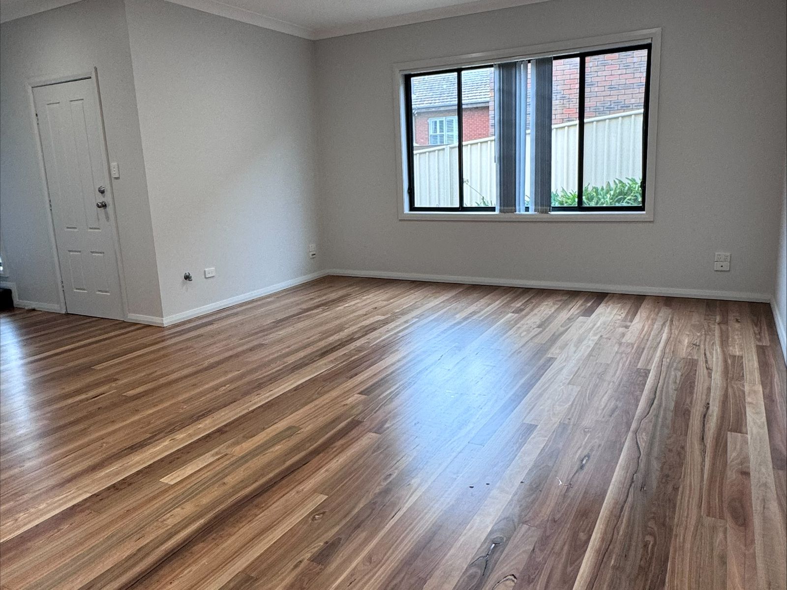 2 / 66 Rowland Avenue, Wollongong