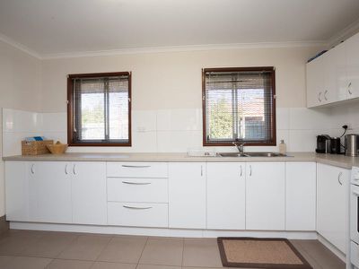 5 Delamere Place, South Hedland