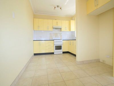 4 / 19 McKern Street, Campsie