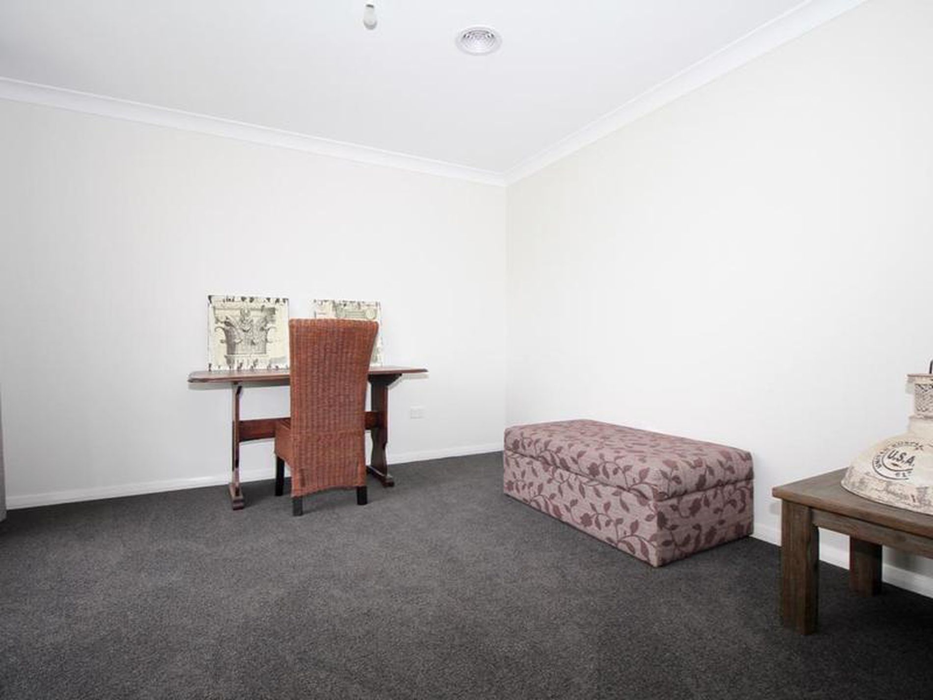 73 Graham Drive, Kelso