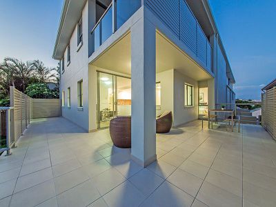 3/54 Yamboyna Street, Manly