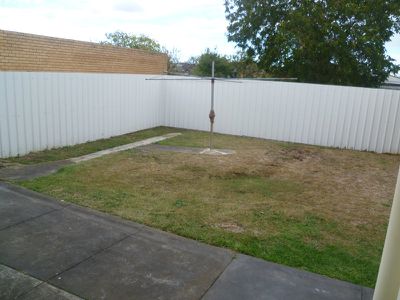 4 Alder Crescent, Bell Park