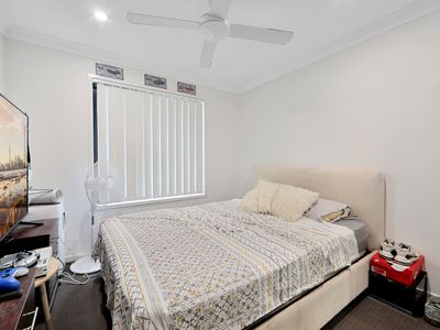 23 Sharp Crescent, Branyan