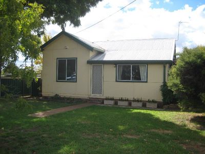 2 Frith Street, Dubbo