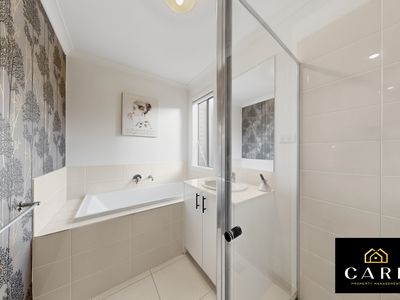 19 Hillsborough Crescent, Berwick