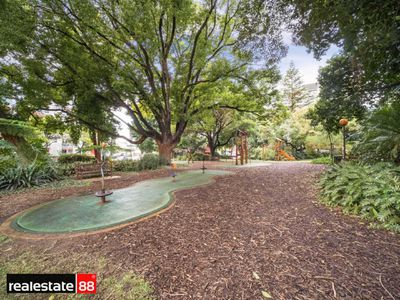 2 / 135 Carr Street, West Perth