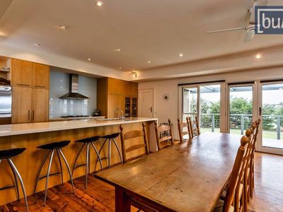233 Burma Road, Table Top