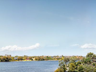 1402E / 1 Saintly Entrance, Burswood