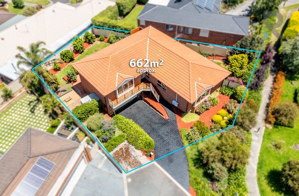 15 Possum Place, South Morang