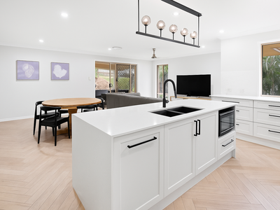 12 Joshua Pl, Oxenford