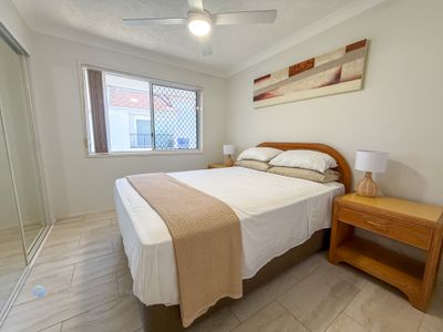 5 / 39-41 Sunbrite Avenue, Mermaid Beach