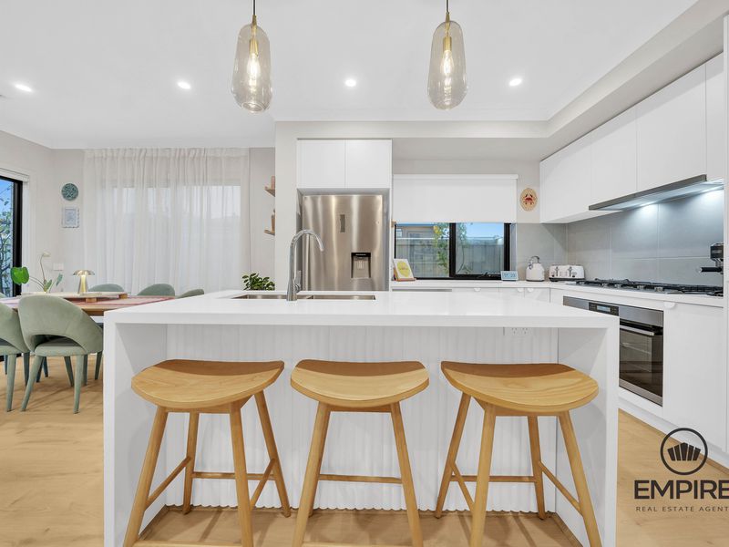 7 Gaolao Walk, Clyde North
