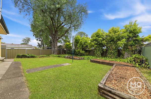 115 GASCOIGNE ROAD, Birrong