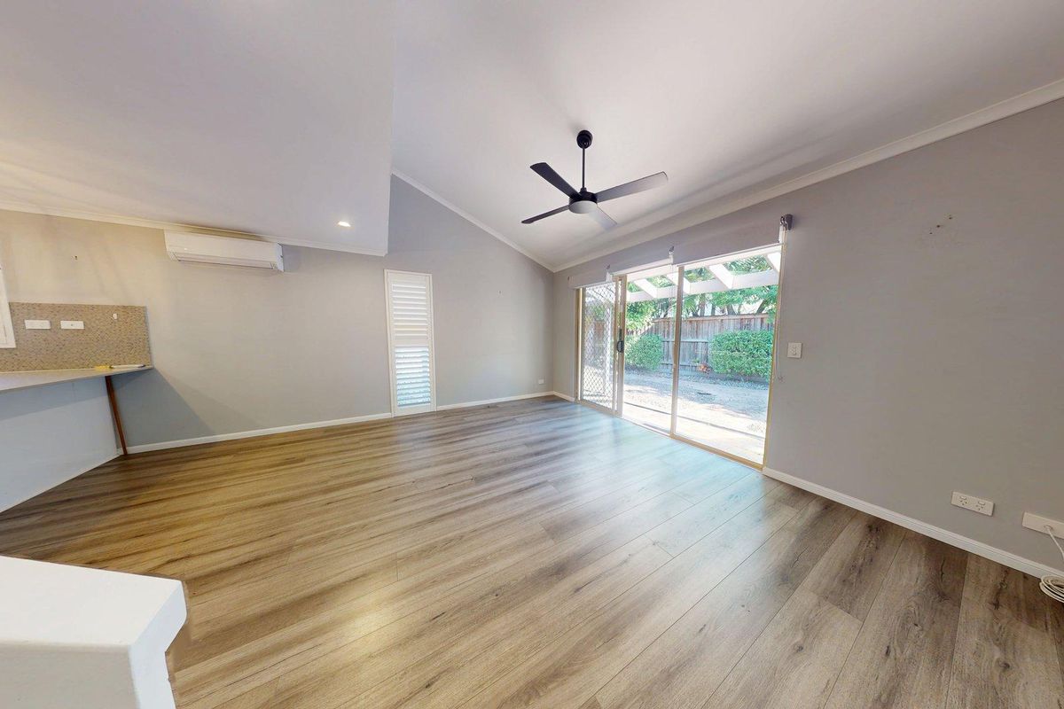 2 / 37-39 Thomas Street, Noosaville