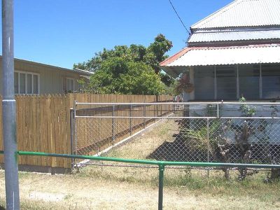 18 Deane  Street, Charters Towers City