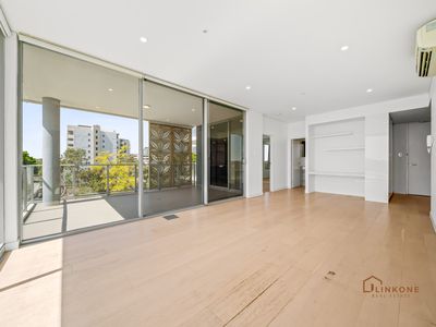 18 / 8 Riversdale Road, Burswood