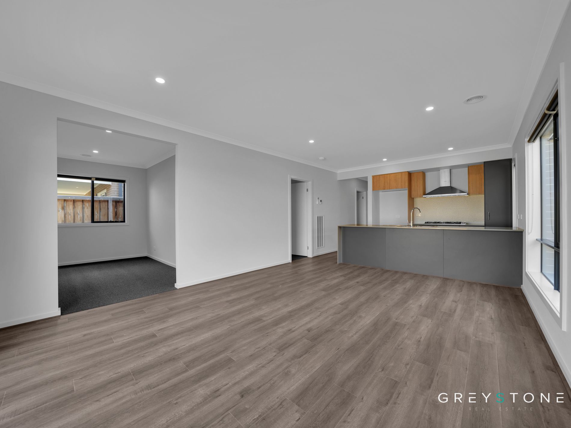 34 Maradona Boulevard, Deanside