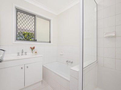 14 Quantock Court, Rochedale South