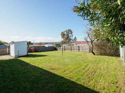 4 Rowan Avenue, Newstead