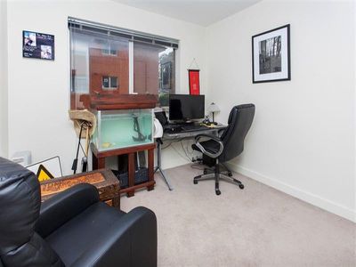 2 / 58 Keira St, Wollongong