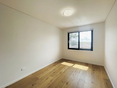 10A Napier Crescent, North Ryde