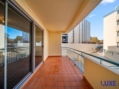 201 / 107 Canberra Avenue, Griffith