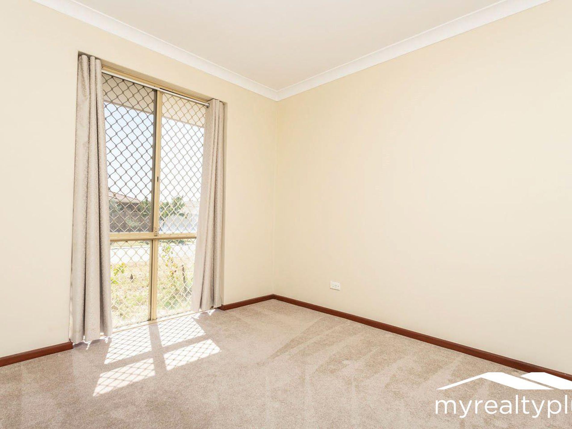 2 Casuarina Way, Morley
