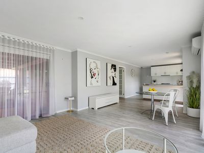 1 / 117 Pearson Street, Sale