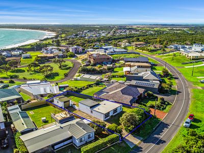 30 Cape Buffon Drive, Southend