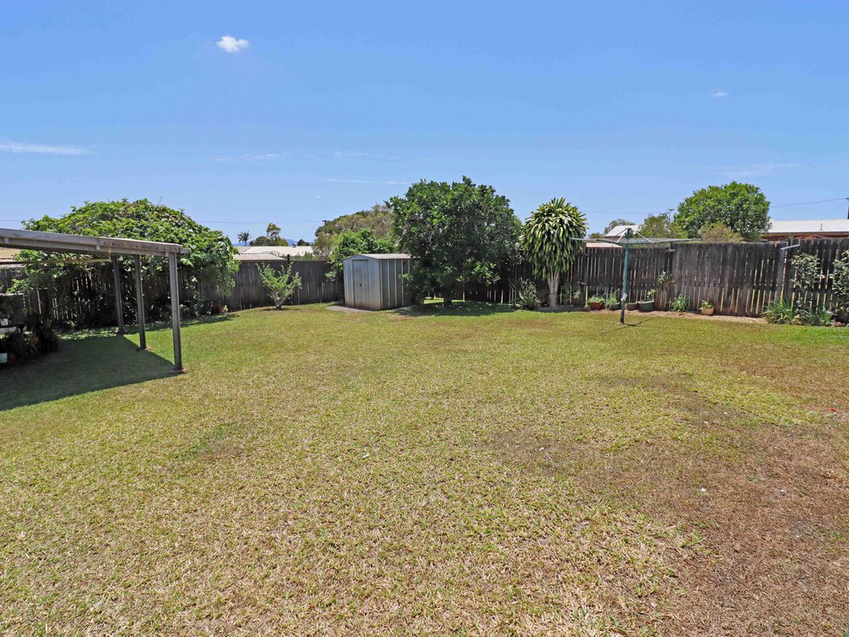 32 Tower Avenue, Atherton