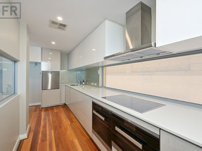 83 Fraser Street, East Fremantle